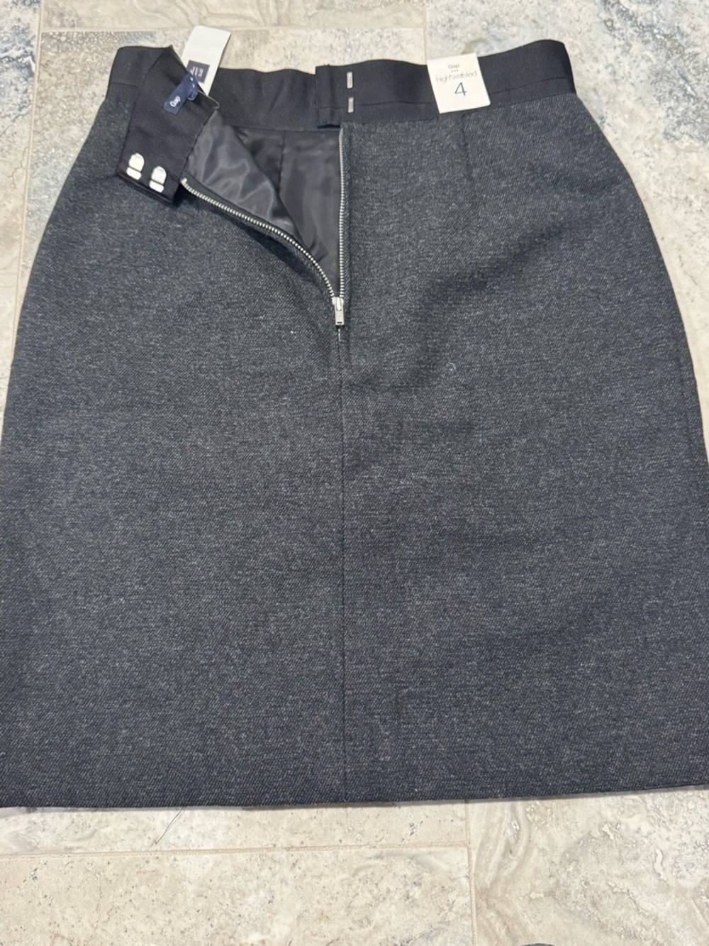 GAP Charcoal Gray Pencil Skirt with Front Slit - Picture 4 of 6